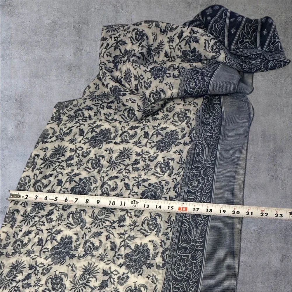Scarf Womens 70x40 Navy Blue/Cream Excellent Batik Floral Tassel‎ Lightweight